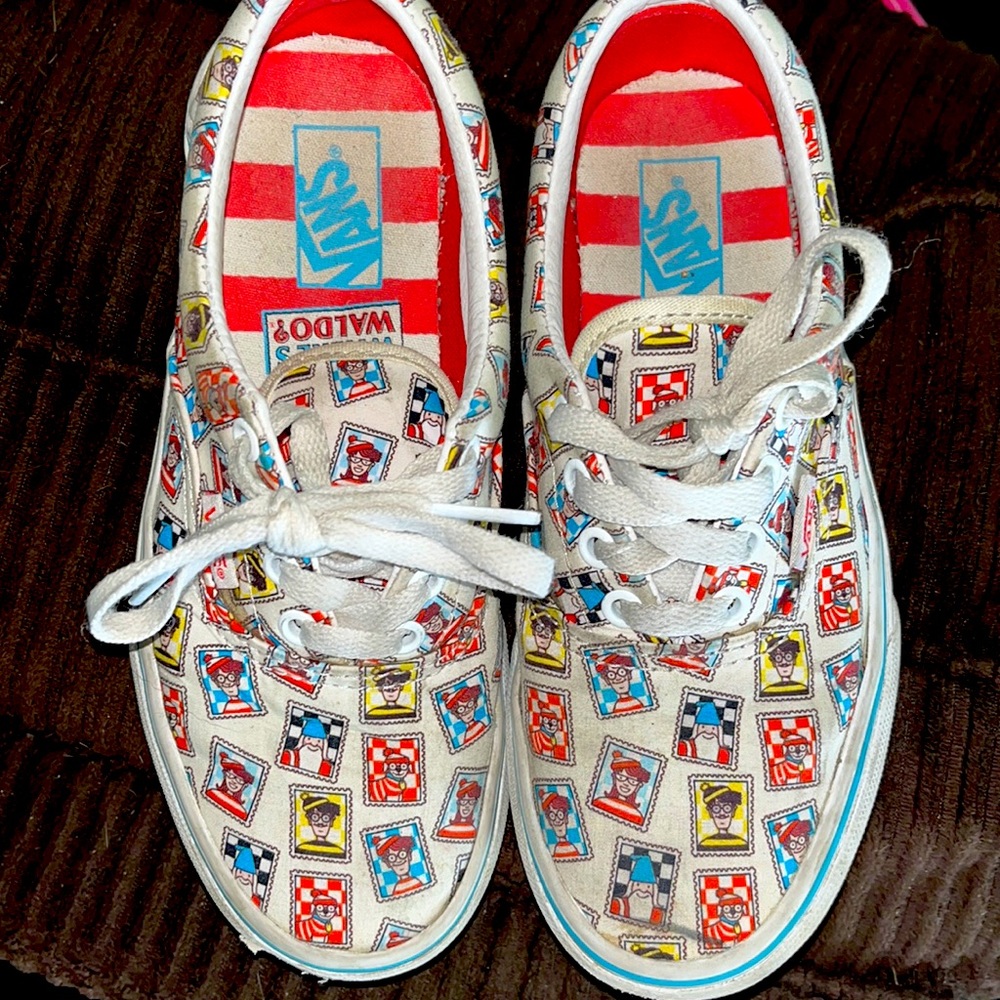 Kids Where’s Waldo Vans Collaboration
